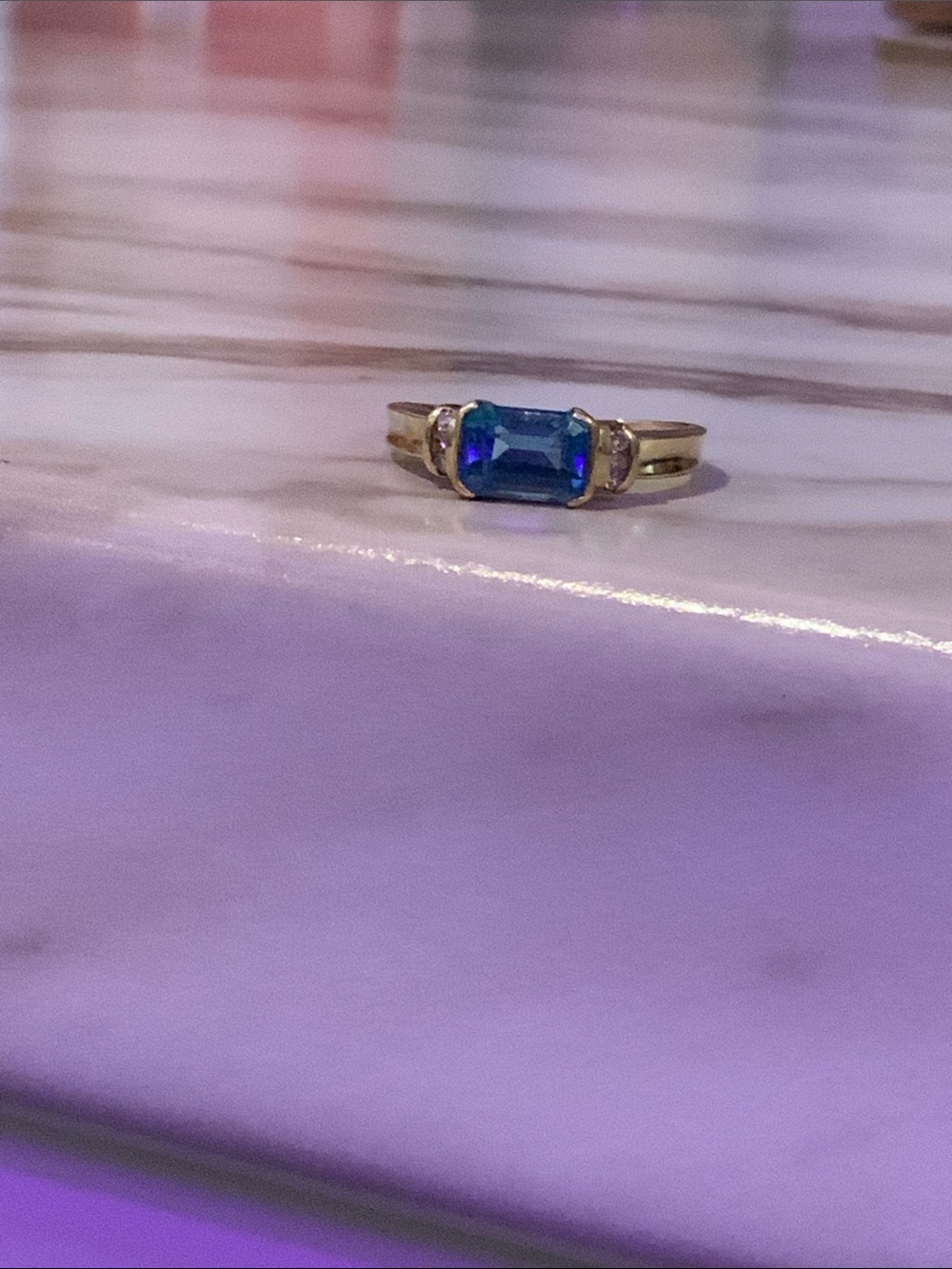 14K Gold Blue Topaz ring, size 6 - Picture 2 of 15
